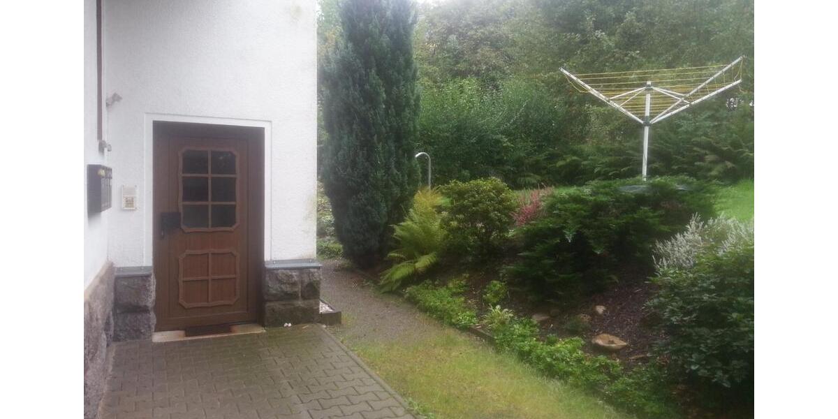 Etagenwohnung Aue-Bad Schlema Bad Schlema - 4 Zimmer, 91 m&sup2;, 530&euro; | Angebot:25017238