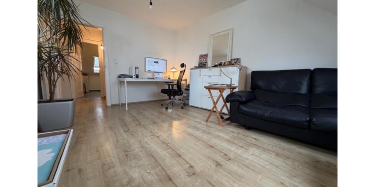 Dachgeschoßwohnung Hildesheim - 2 Zimmer, 42 m&sup2;, 550&euro; | Angebot:24749779