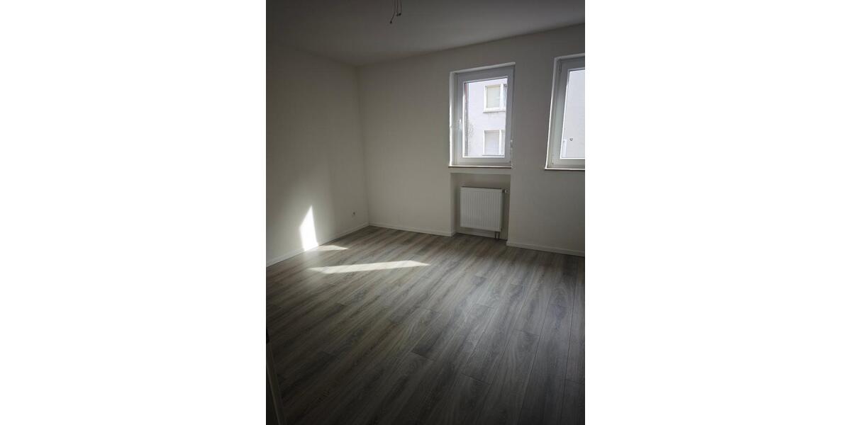 Erdgeschoßwohnung Gelsenkirchen Gelsenkirchen-Mitte - 2.5 Zimmer, 51 m&sup2;, 360&euro; | Angebot:26676680
