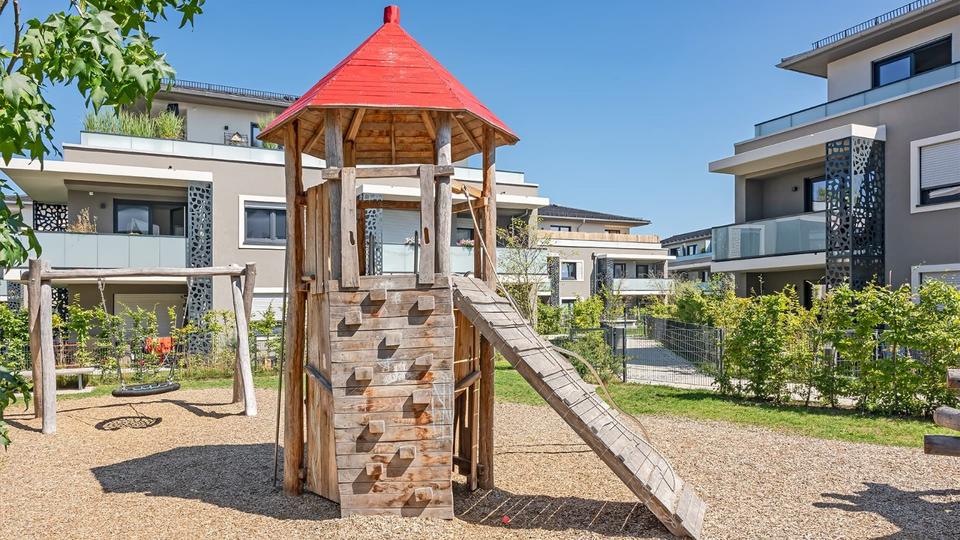 Dachgeschoßwohnung Putzbrunn - 3 Zimmer, 79 m&sup2;, 1.940&euro; | Angebot:24425651