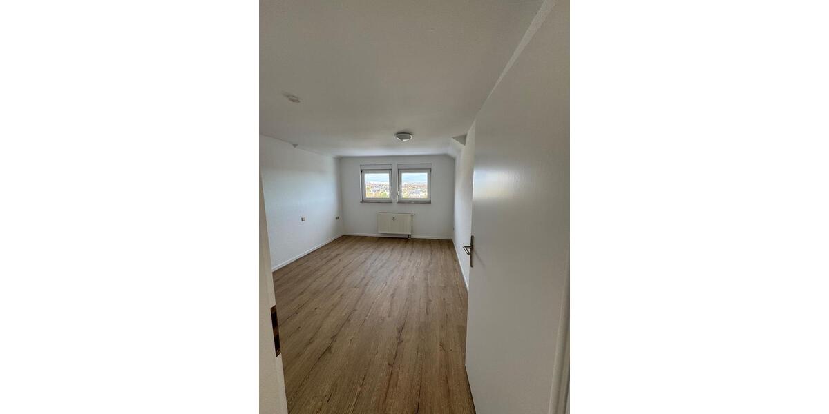 Etagenwohnung Medebach - 4 Zimmer, 74 m&sup2;, 580&euro; | Angebot:24690386