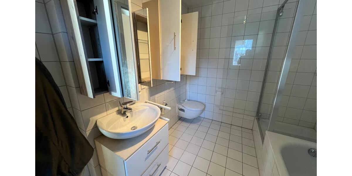 Penthouse-Wohnung (100qm Terrasse) zu vermieten (3 Zi.) Mühlacker 3 zimmer