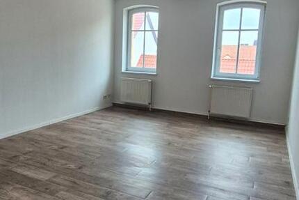 Wohnung Finsterwalde - 1 Zimmer, 56 m&sup2;, 400&euro; | Angebot:26165731