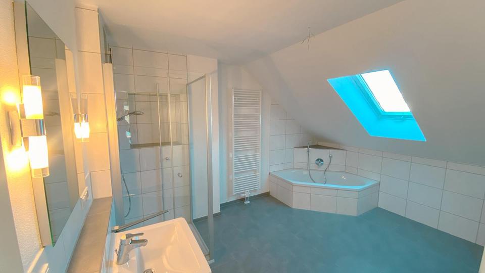 Dachgeschoßwohnung Passau Maierhof - 3 Zimmer, 93 m&sup2;, 875&euro; | Angebot:26418703