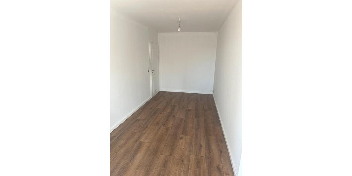 Etagenwohnung Gnarrenburg - 4 Zimmer, 130 m&sup2;, 1.100&euro; | Angebot:26463814