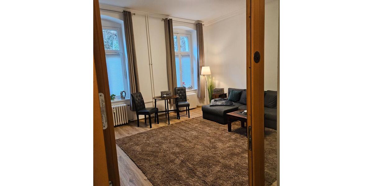 Hochparterre Frankfurt (Oder) - 1 Zimmer, 75 m&sup2;, 1.200&euro; | Angebot:26112834