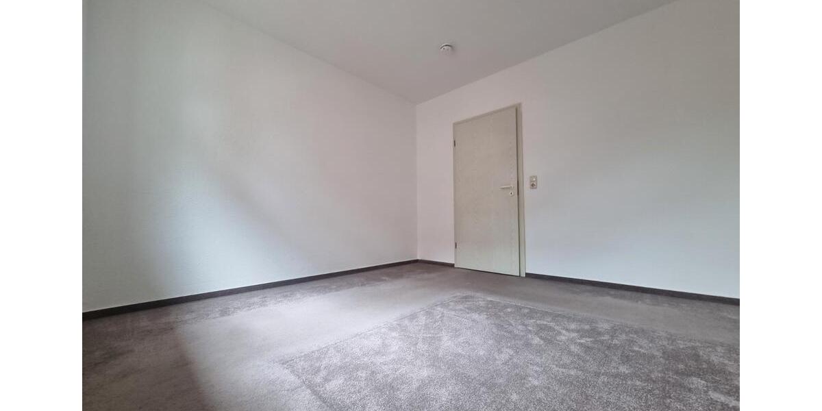 Etagenwohnung Halberstadt - 3 Zimmer, 77 m&sup2;, 385&euro; | Angebot:26617825