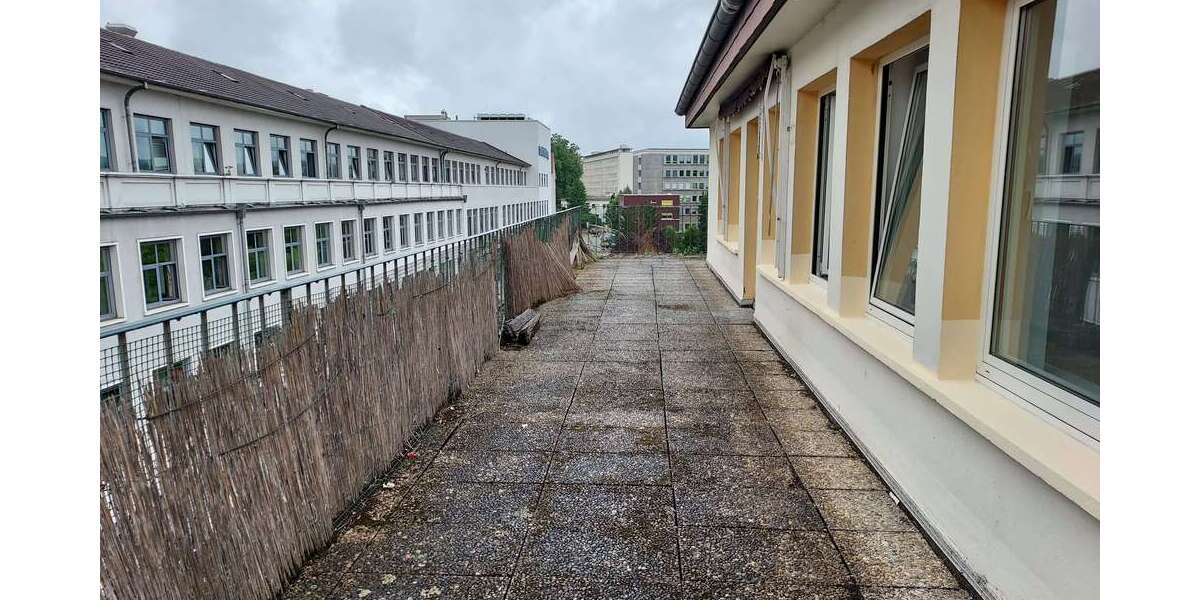Etagenwohnung Saarbrücken Alt-Saarbrücken - 2 Zimmer, 74 m&sup2;, 730&euro; | Angebot:26944584