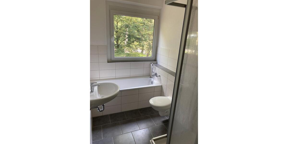 Dachgeschoßwohnung Döbeln - 6 Zimmer, 123 m&sup2;, 599&euro; | Angebot:26646287