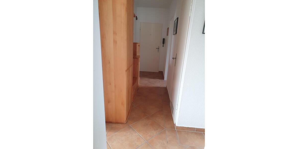 Etagenwohnung Kalbach - 2 Zimmer, 65 m&sup2;, 800&euro; | Angebot:26050743