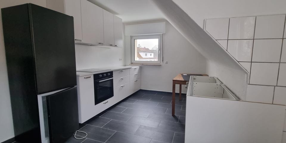 Dachgeschoßwohnung Offenbach am Main Bieber - 2 Zimmer, 50 m&sup2;, 980&euro; | Angebot:24833082