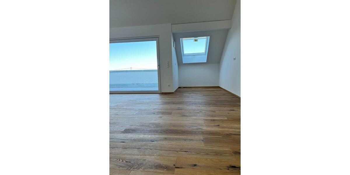 Dachgeschoßwohnung Bermatingen - 3 Zimmer, 95 m&sup2;, 1.300&euro; | Angebot:24567242