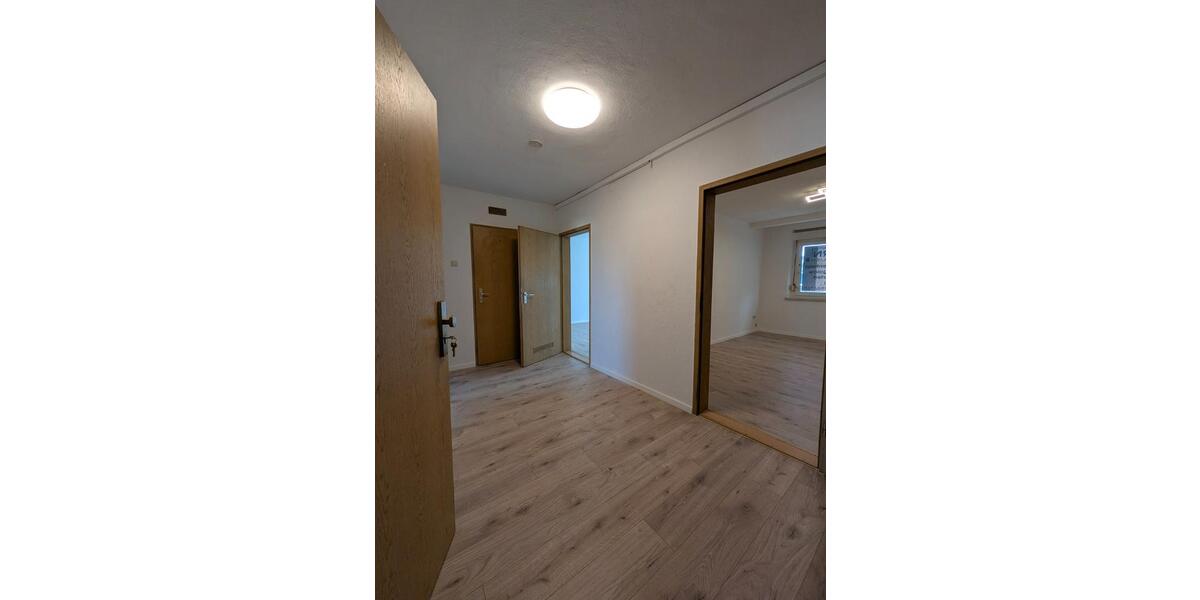 Dachgeschoßwohnung Hof Christiansreuth - 3 Zimmer, 87 m&sup2;, 544&euro; | Angebot:26648179
