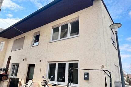 Haus Geiselhöring - 3 Zimmer, 75 m&sup2;, 800&euro; | Angebot:26222979