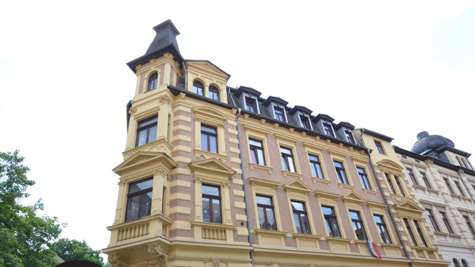 Sparen Sie sich glücklich mit uns! 3-Raumwohnung mit Einbauküche , Wannenbad & Laminat 3 zimmer