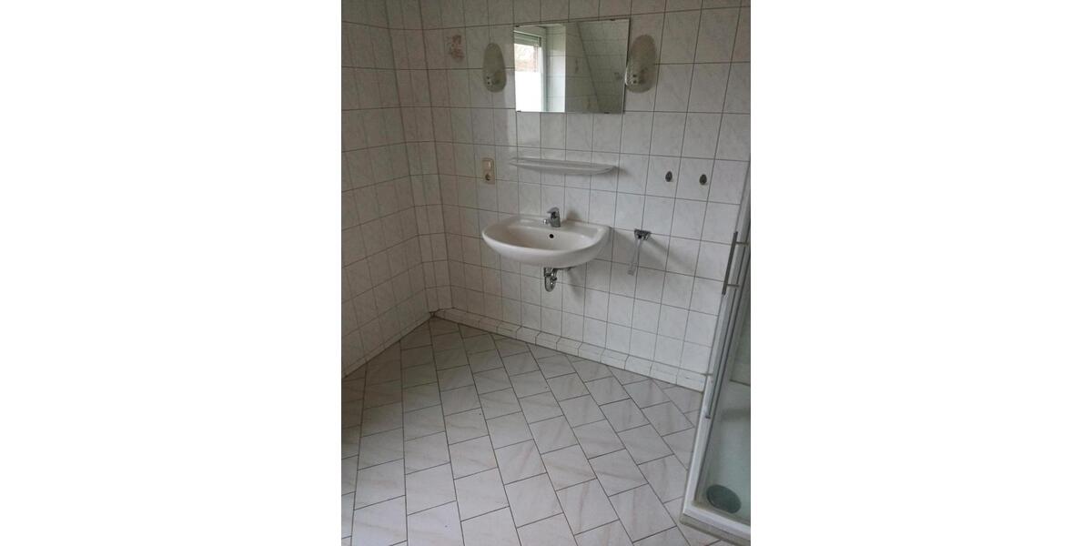 Etagenwohnung Upgant-Schott Schott - 3 Zimmer, 80 m&sup2;, 595&euro; | Angebot:24838988