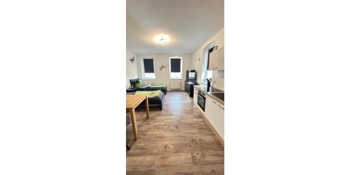 Dachgeschoßwohnung Finsterwalde - 1 Zimmer, 30 m&sup2;, 240&euro; | Angebot:25073775