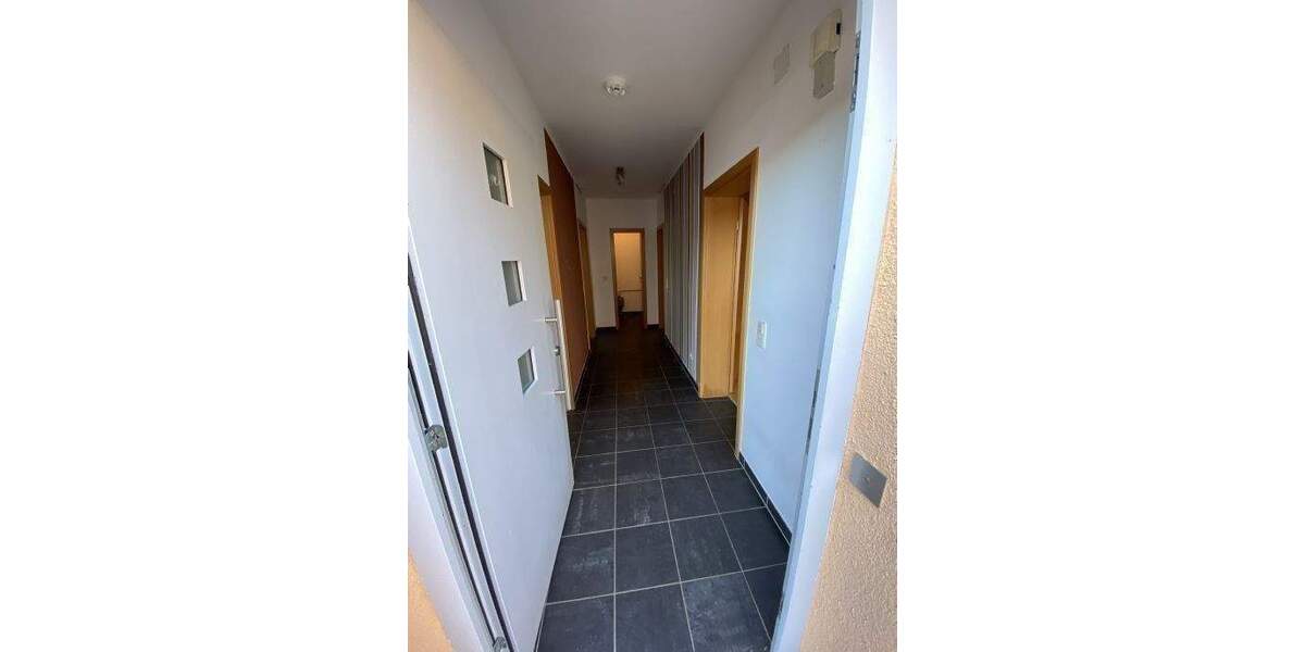Etagenwohnung Gillenfeld - 3 Zimmer, 65 m&sup2;, 570&euro; | Angebot:26672451