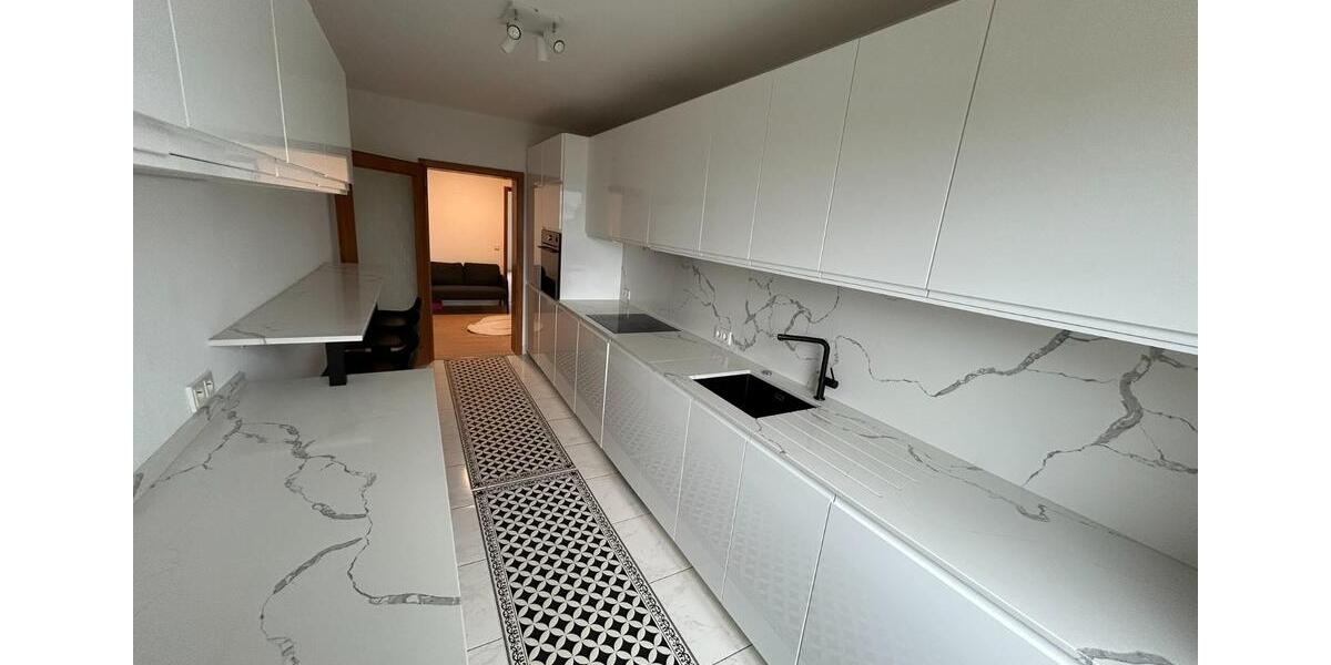 Wohnen auf Zeit Saarbrücken - 14 Zimmer, 145 m&sup2;, 495&euro; | Angebot:25768827