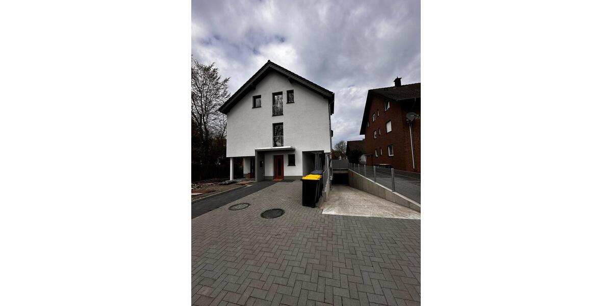 Dachgeschoßwohnung Borchen - 2.5 Zimmer, 89 m&sup2;, 1.150&euro; | Angebot:26311854