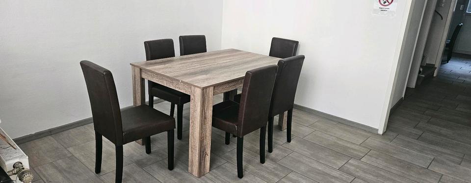 Etagenwohnung Düren Mariaweiler-Hoven - 6 Zimmer, 27 m&sup2;, 470&euro; | Angebot:24855320