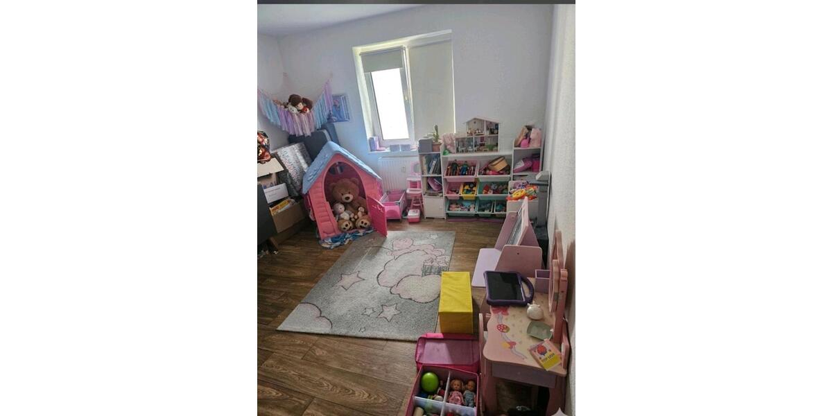 Etagenwohnung Dessau-Roßlau Dessau - 3 Zimmer, 84 m&sup2;, 745&euro; | Angebot:26631311