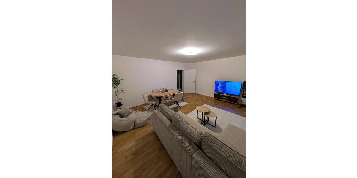 Etagenwohnung Singen (Hohentwiel) - 4 Zimmer, 98 m&sup2;, 1.725&euro; | Angebot:24919545