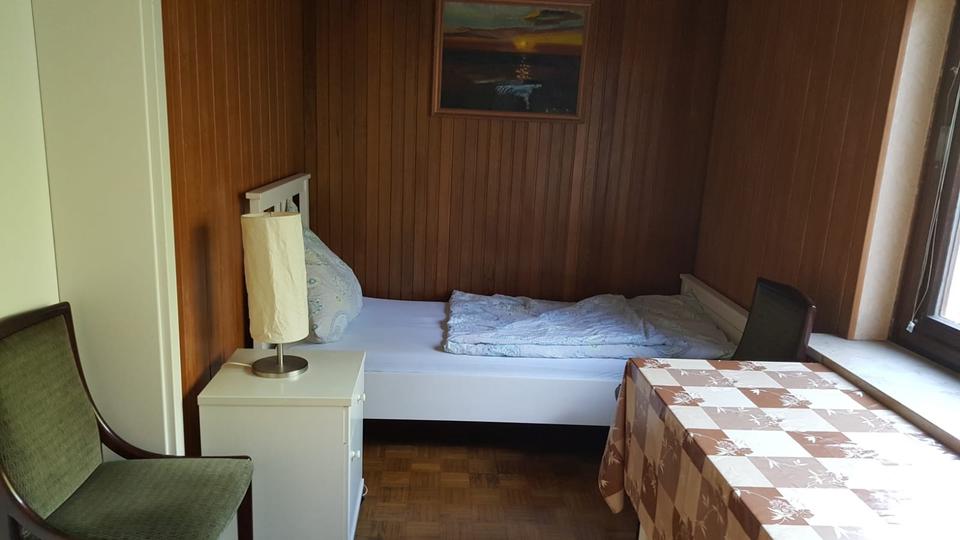 Wohnen auf Zeit Klein Nordende - 5 Zimmer, 130 m&sup2;, 650&euro; | Angebot:26200070