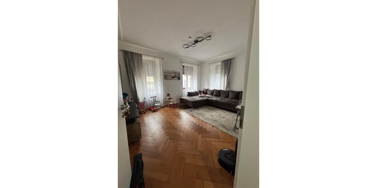 Erdgeschoßwohnung Schopfheim - 4.5 Zimmer, 126 m&sup2;, 1.450&euro; | Angebot:26481751