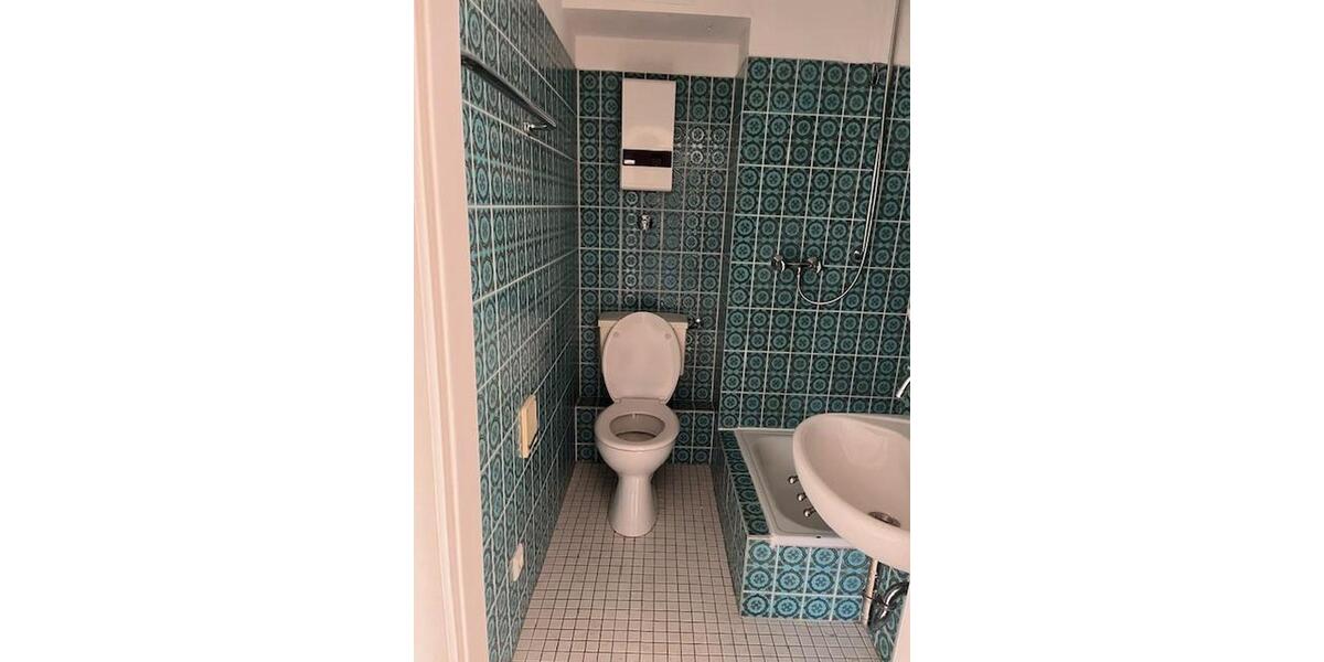 Dachgeschoßwohnung Dortmund Hombruch - 1 Zimmer, 25 m&sup2;, 300&euro; | Angebot:25144469