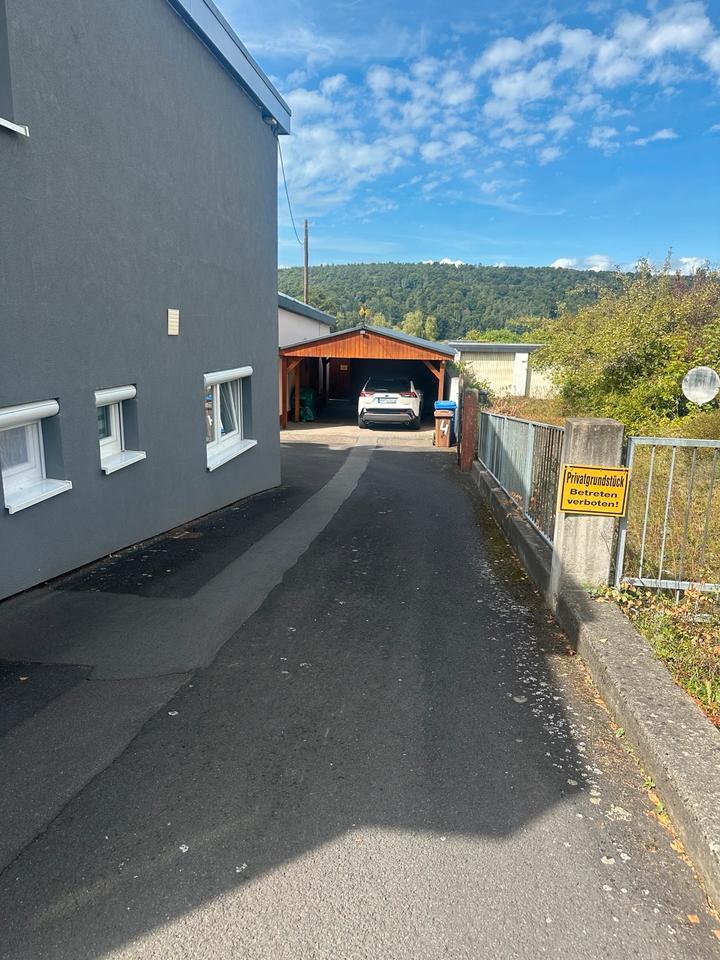 Große Lagerhalle zu vermieten (240 m2 in 97892)