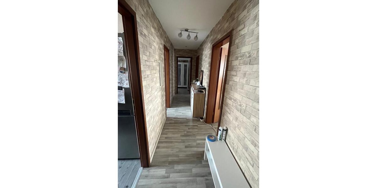 Dachgeschoßwohnung Minden Kuhlenkamp - 3 Zimmer, 70 m&sup2;, 550&euro; | Angebot:24783763