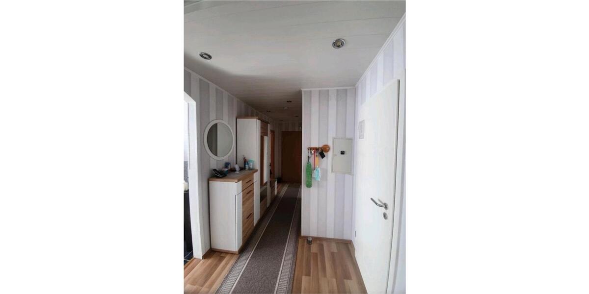 Etagenwohnung Detmold - 3 Zimmer, 73 m&sup2;, 735&euro; | Angebot:26522791
