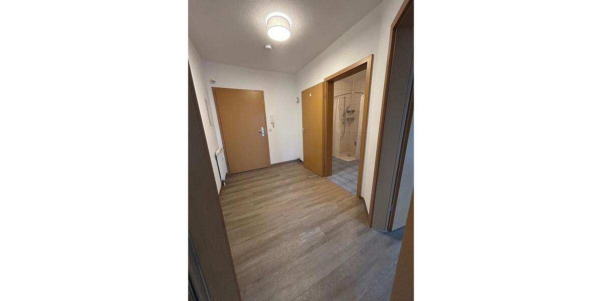 Dachgeschoßwohnung Stuhr - 2 Zimmer, 50 m&sup2;, 690&euro; | Angebot:24950768