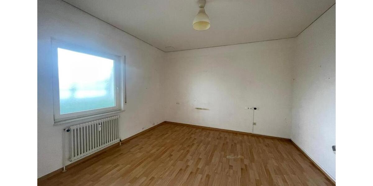Betreutes Wohnen! Attraktive 2 Zimmer Wohnung in der Esslinger- Innenstadt! 2 zimmer