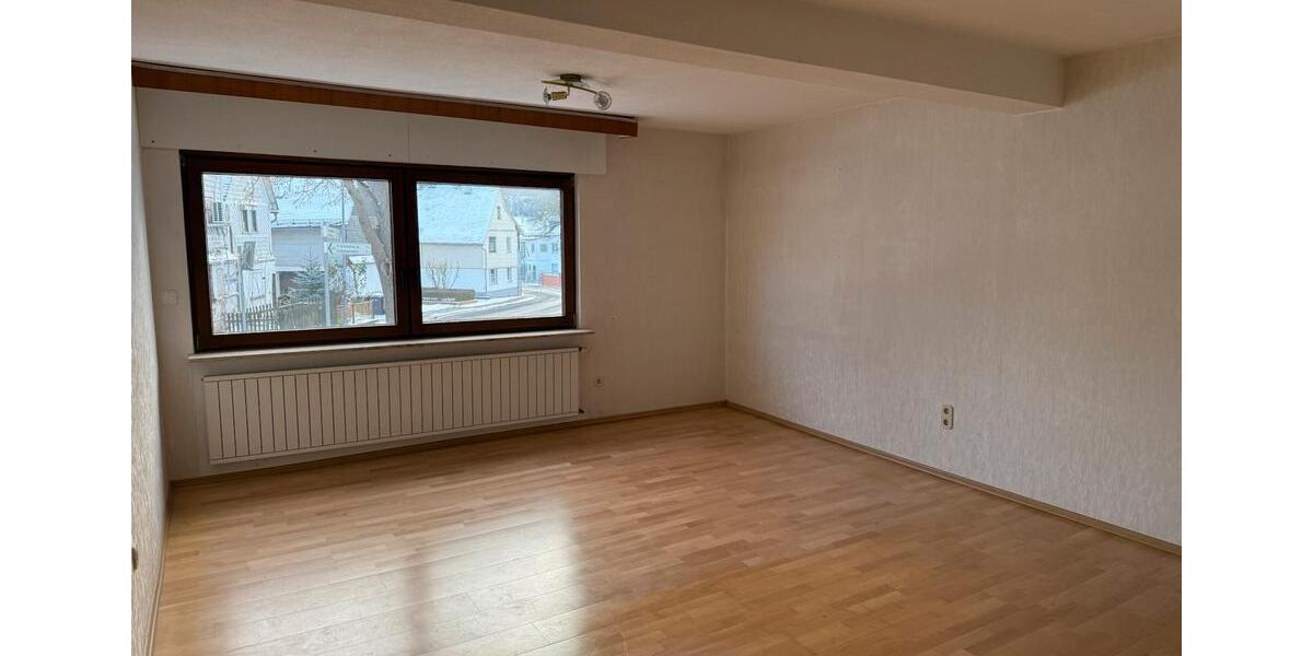 Geräumiges 7-Zimmer-Einfamilienhaus in ruhiger Lage von Aßlar 6.5 zimmer