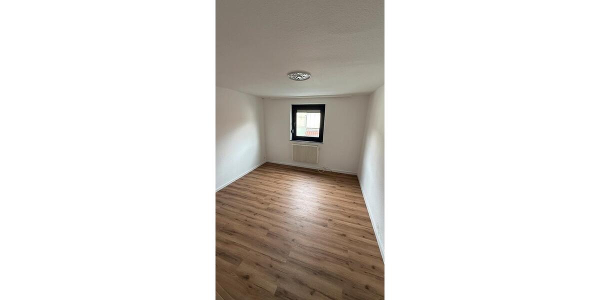 Etagenwohnung Stuttgart Vaihingen - 3 Zimmer, 70 m&sup2;, 1.050&euro; | Angebot:26626693