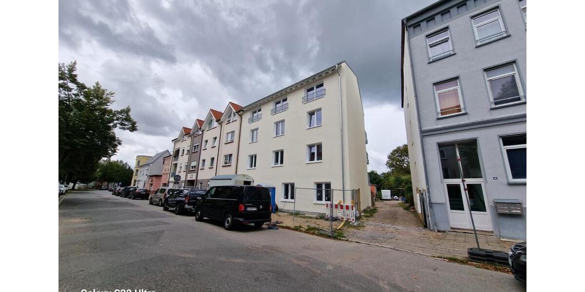 Etagenwohnung Güstrow - 4 Zimmer, 108 m&sup2;, 1.200&euro; | Angebot:24489945