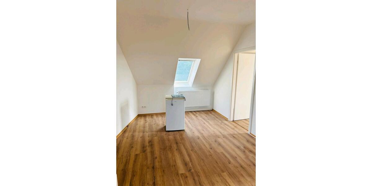 Etagenwohnung Wildeshausen - 1 Zimmer, 74 m&sup2;, 1.200&euro; | Angebot:27604523