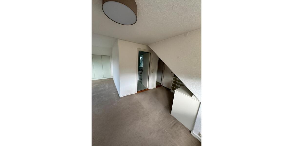 Reihenhaus Kiel Blücherplatz - 6 Zimmer, 130 m&sup2;, 1.600&euro; | Angebot:26665826
