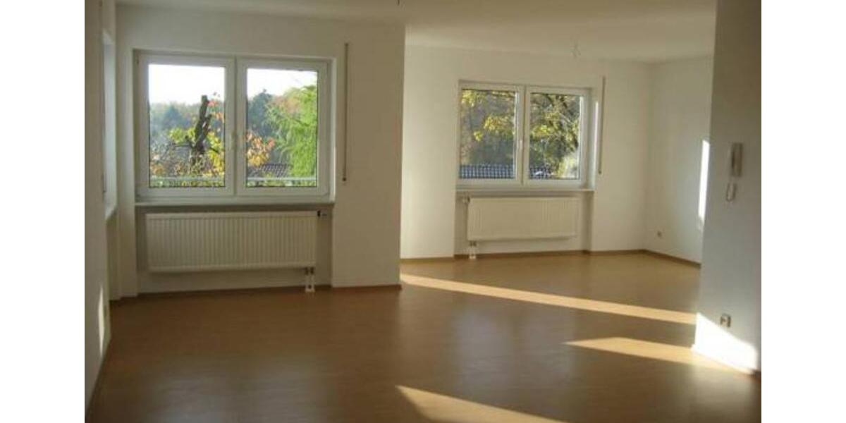 3-Zimmerwohnung mit Balkon und Gäste WC 3 zimmer