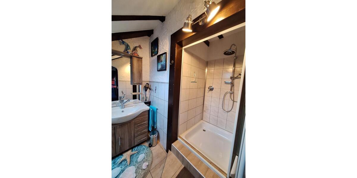 Dachgeschoßwohnung Bad Säckingen - 3 Zimmer, 63 m&sup2;, 890&euro; | Angebot:26258565