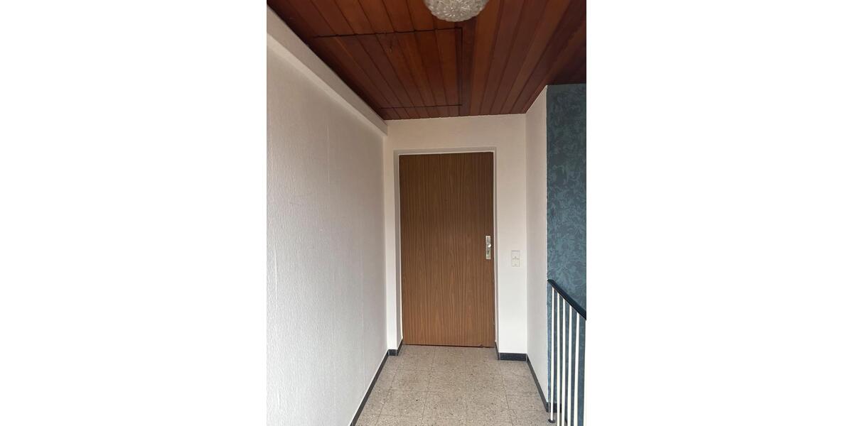 Mehrfamilienhaus, Wohnhaus Weiden in der Oberpfalz - 3 Zimmer, 80 m&sup2;, 948&euro; | Angebot:24996689