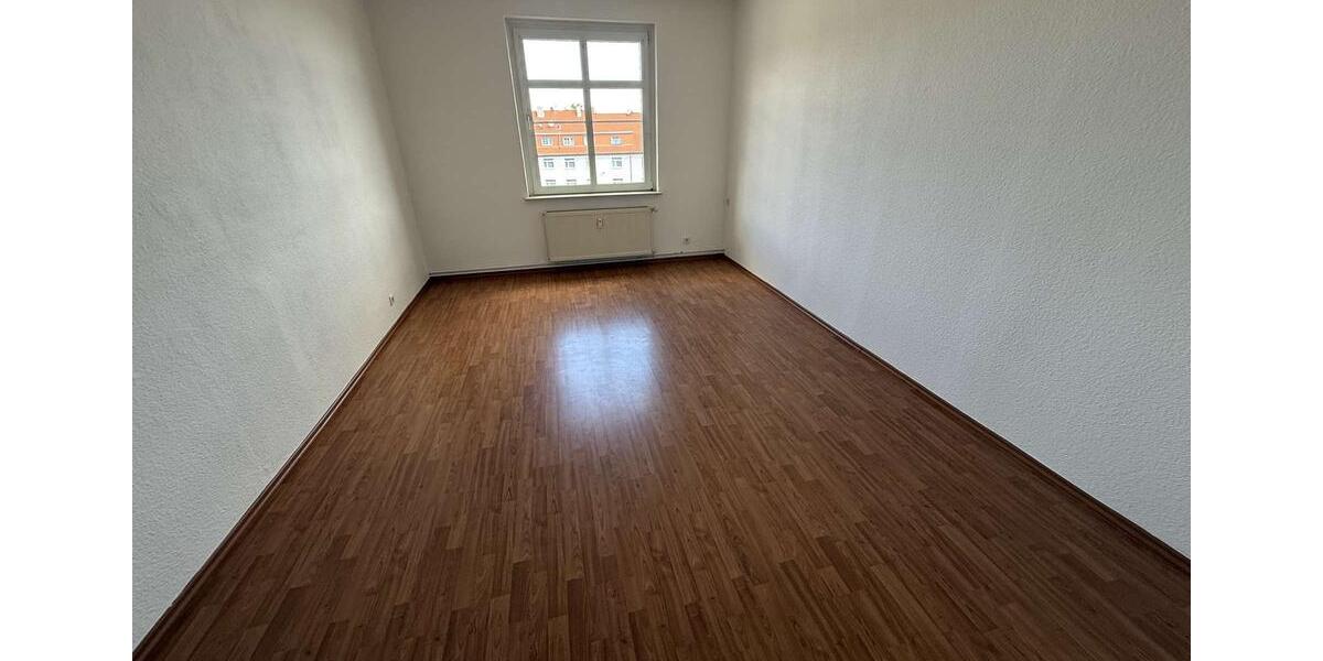 Etagenwohnung Leuna - 3 Zimmer, 92 m&sup2;, 552&euro; | Angebot:22455700