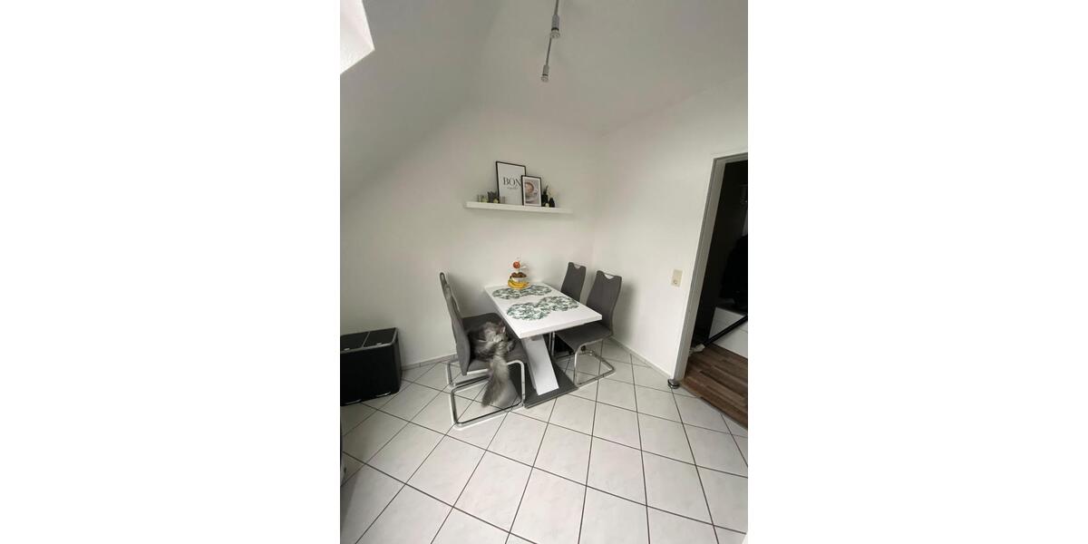 Etagenwohnung Gnarrenburg - 4 Zimmer, 100 m&sup2;, 950&euro; | Angebot:25946947