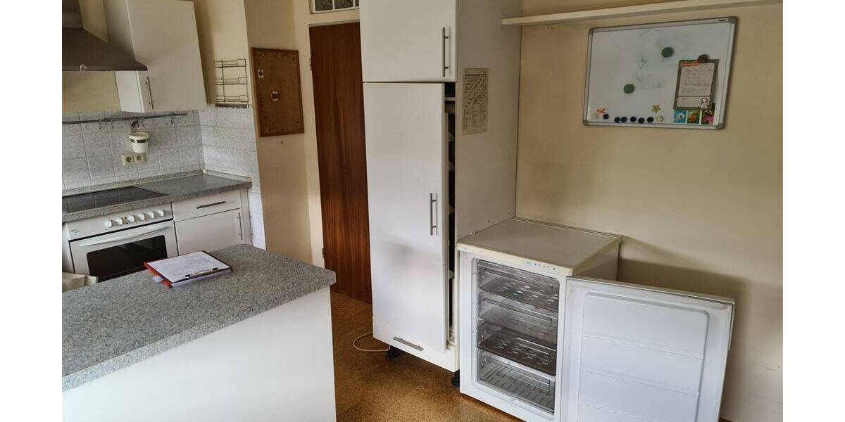Etagenwohnung Ebringen - 4 Zimmer, 110 m&sup2;, 1.420&euro; | Angebot:26330161