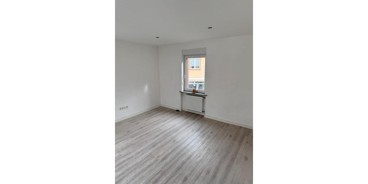 Etagenwohnung Bullay - 3 Zimmer, 90 m&sup2;, 1.080&euro; | Angebot:24747991