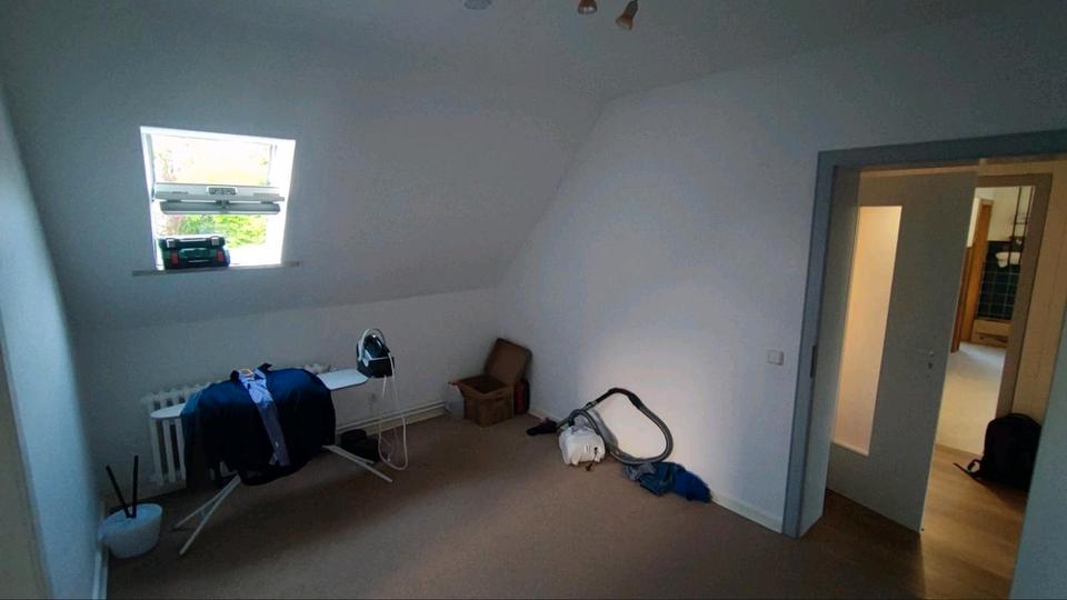 Dachgeschoßwohnung Vlotho - 3.5 Zimmer, 136 m&sup2;, 785&euro; | Angebot:26632797