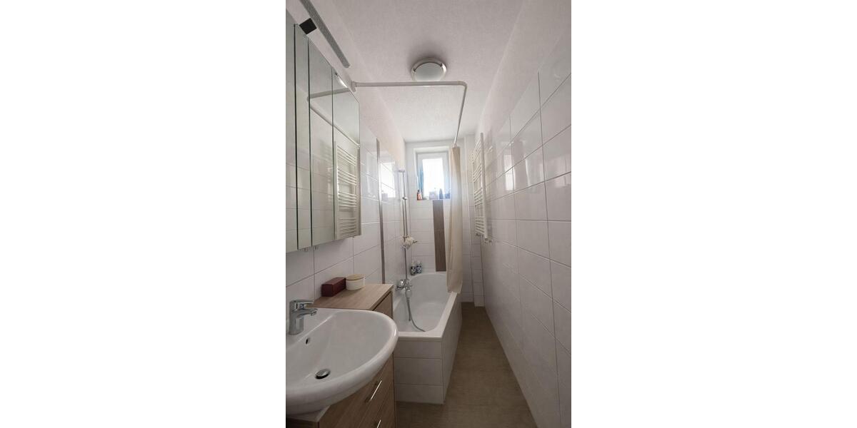 Etagenwohnung Neu-Ulm Ludwigsfeld - 2 Zimmer, 65 m&sup2;, 1.300&euro; | Angebot:26095776