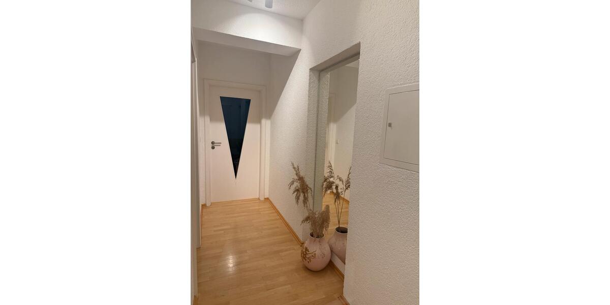 Erdgeschoßwohnung Ettlingen - 1.5 Zimmer, 65 m&sup2;, 1.650&euro; | Angebot:26527377